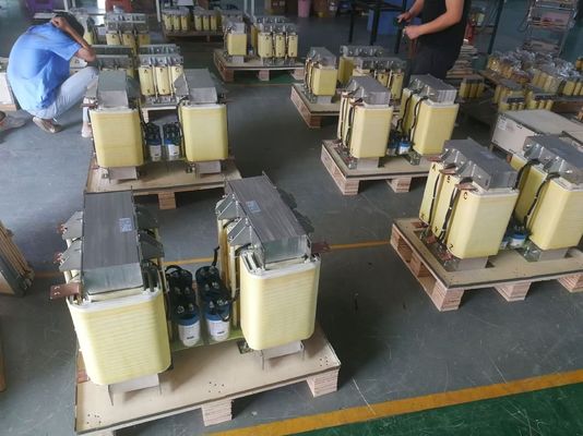 अच्छी कीमत इनोमैक्स 380V साइन वेव फ़िल्टर गर्मी के निर्माण को कम करने और शोर को कम करने के लिए ऑनलाइन