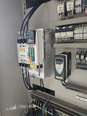 अच्छी कीमत INOMAX VFD डायरेक्ट टॉर्क कंट्रोल के साथ वैरिएबल फ्रीक्वेंसी ड्राइव ACS880-01-038A-3 ऑनलाइन
